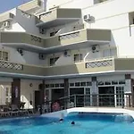 Agrellis Lejlighedshotel 3*