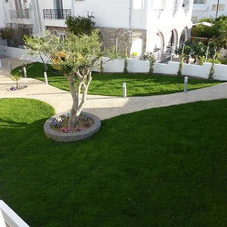 Aparthotel Agrellis